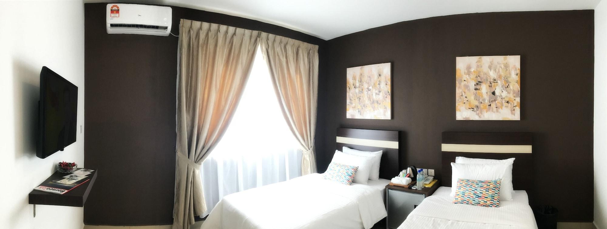 Chemara Boutique Hotel Мири Экстерьер фото